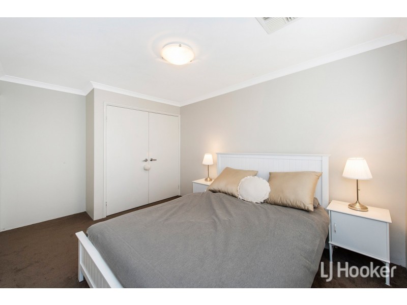 13 Seaview Place, Wannanup WA 6210