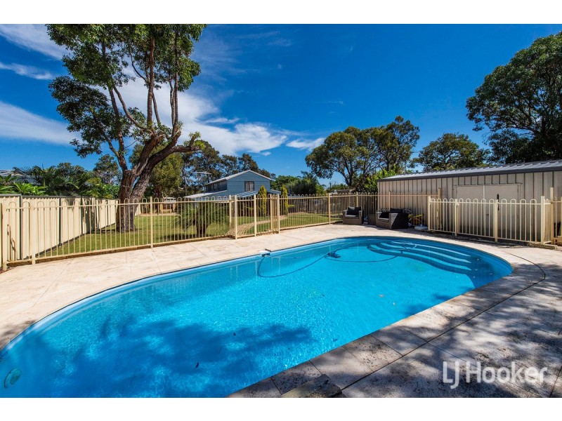 17 Touchstone Drive, Dawesville WA 6211
