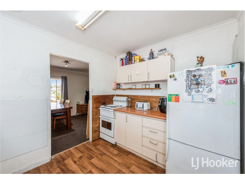 1 Riverview Street, Coodanup WA 6210