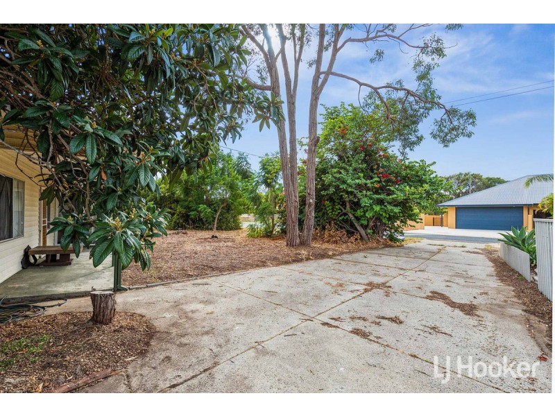 1 Riverview Street, Coodanup WA 6210