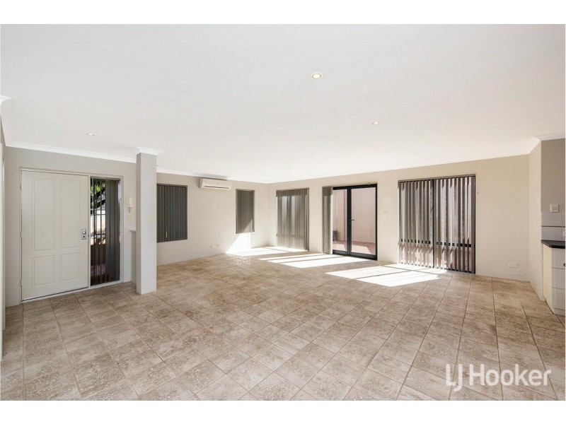 1/69 Westview Parade, Wannanup WA 6210