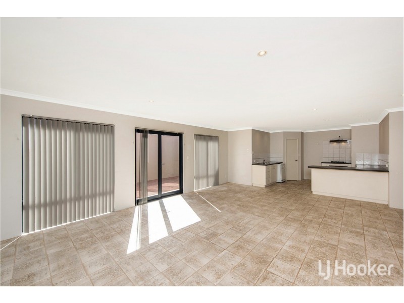 1/69 Westview Parade, Wannanup WA 6210