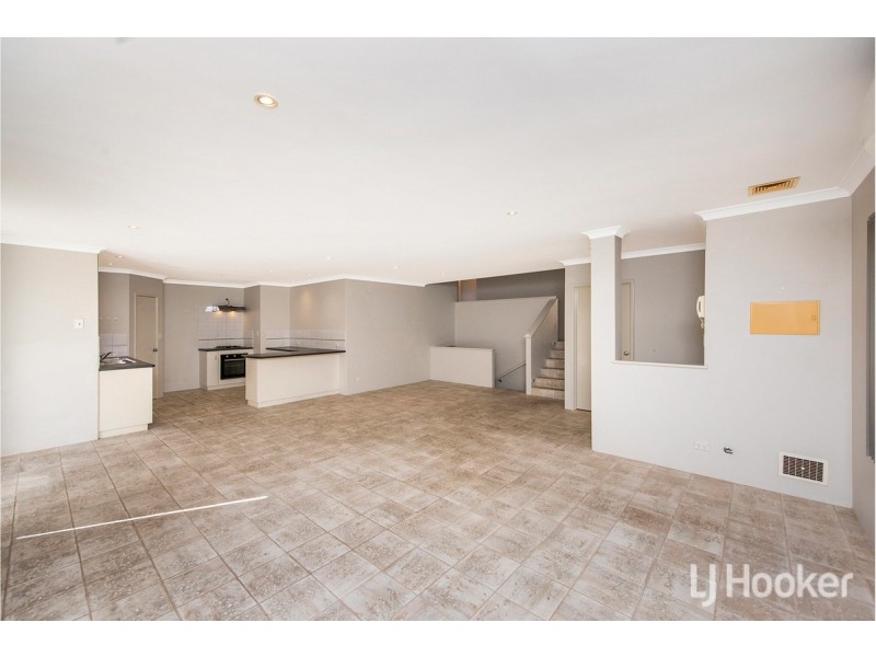 1/69 Westview Parade, Wannanup WA 6210