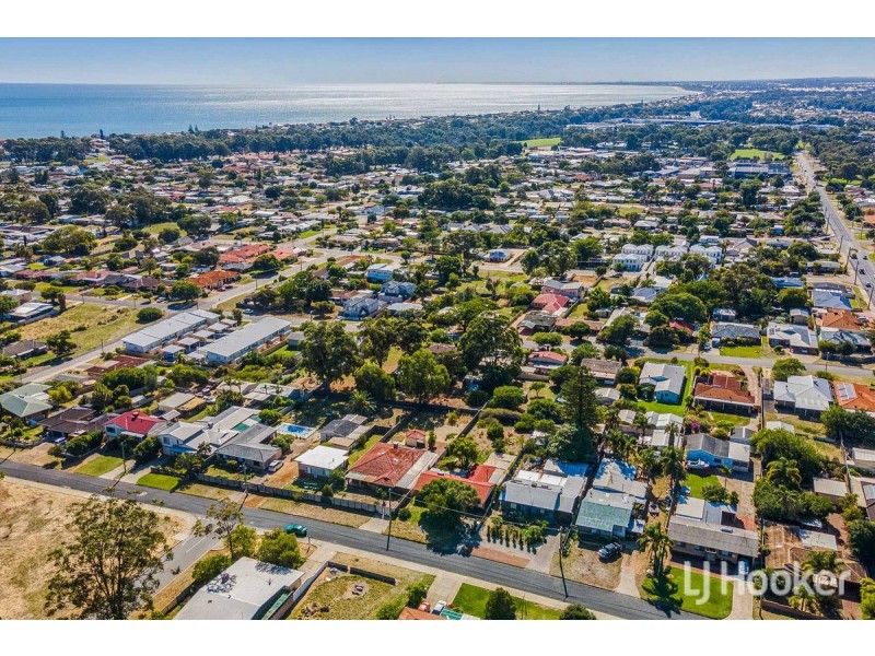 32 Stinton Street, Mandurah WA 6210