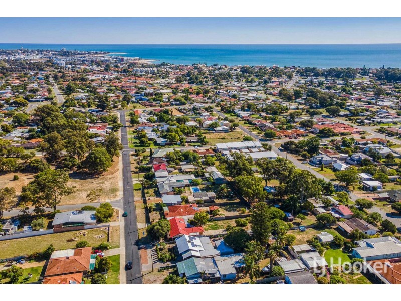 32 Stinton Street, Mandurah WA 6210