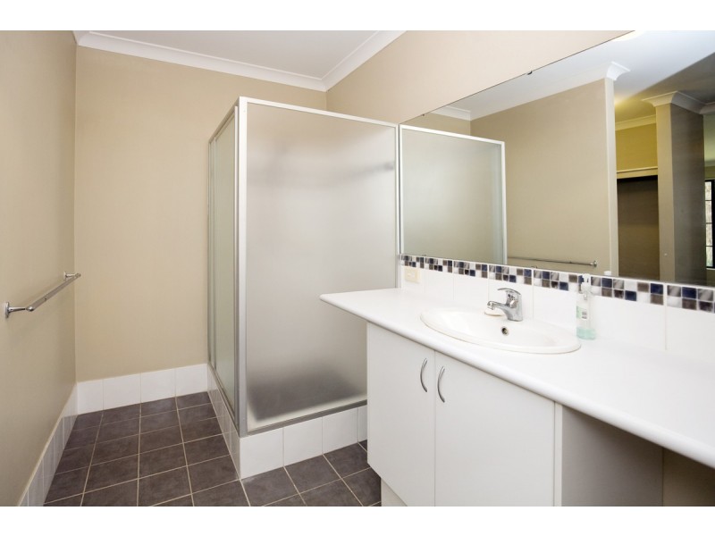 33 Jester Parkway, Meadow Springs WA 6210