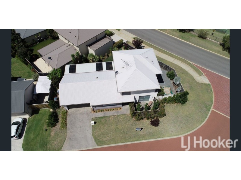 2 Tylney Loop, Meadow Springs WA 6210
