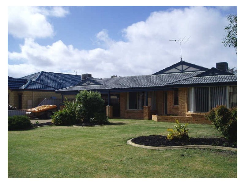 15 Rousham Crescent, Erskine WA 6210