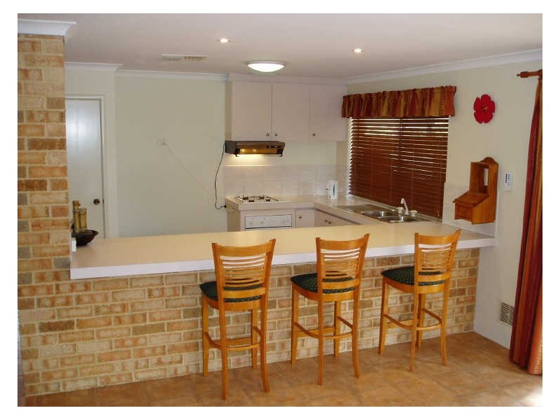 15 Rousham Crescent, Erskine WA 6210