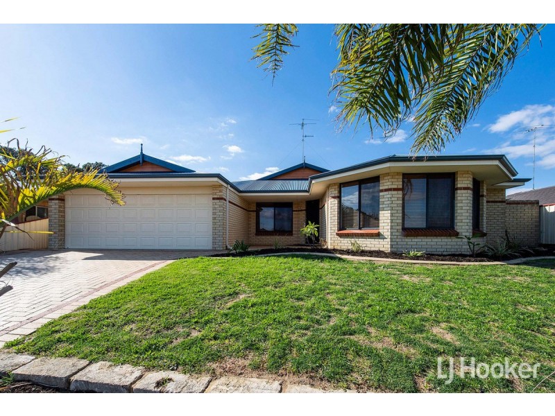 10 Rosebud Place, Halls Head WA 6210