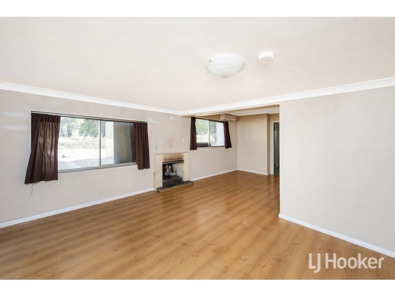 15 Pitman Road, Lake Clifton WA 6215