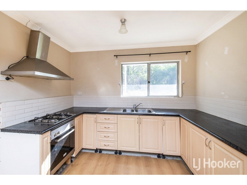 15 Pitman Road, Lake Clifton WA 6215