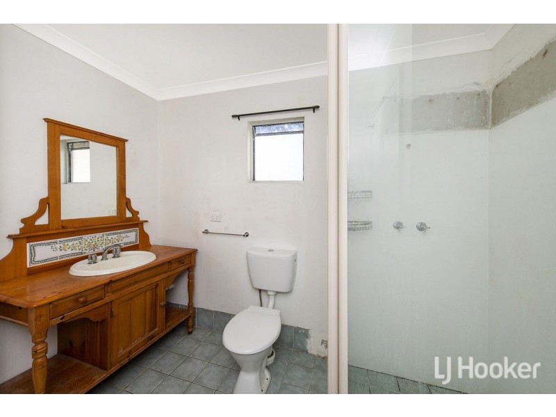 15 Pitman Road, Lake Clifton WA 6215