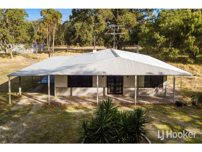 15 Pitman Road, Lake Clifton WA 6215