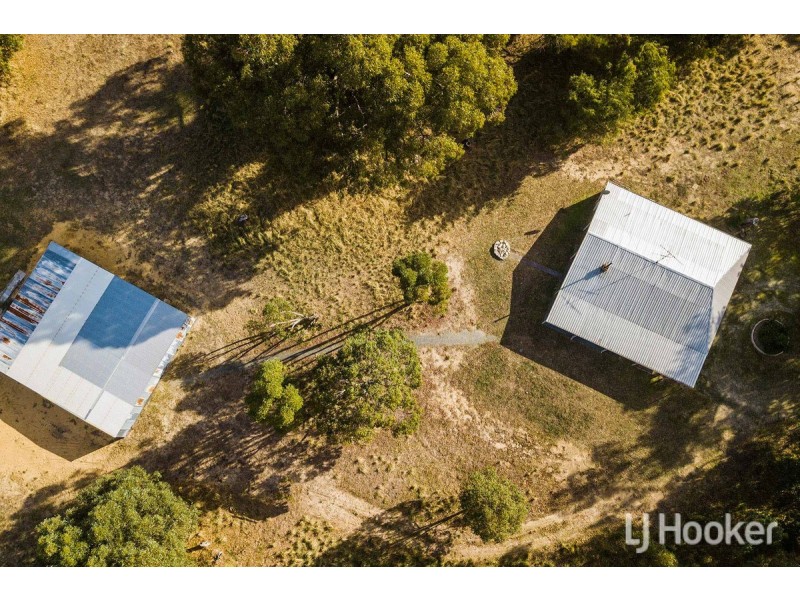 15 Pitman Road, Lake Clifton WA 6215