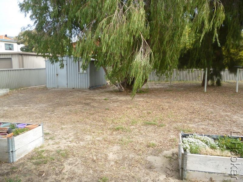 22 Cornwallis Road, Madora Bay WA 6210