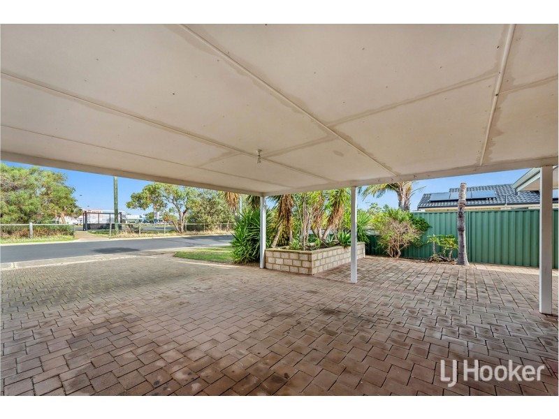 49B Templetonia Promenade, Halls Head WA 6210