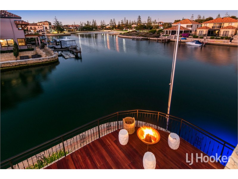 60/18 Port Quays, Wannanup WA 6210
