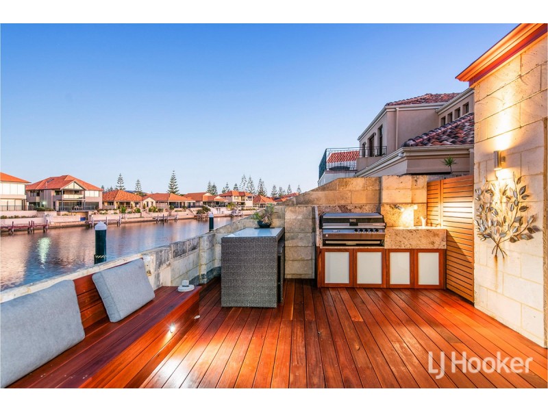 60/18 Port Quays, Wannanup WA 6210