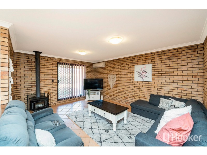 1 Yukon Close, Greenfields WA 6210