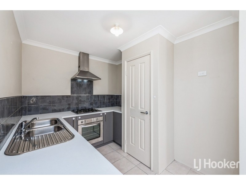 6/18 Irrawaddy Drive, Greenfields WA 6210