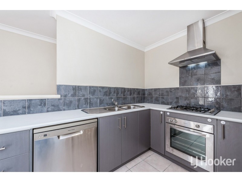 6/18 Irrawaddy Drive, Greenfields WA 6210