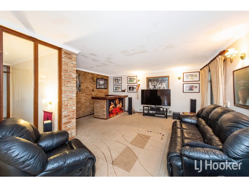 5 Kilkenny Gardens, Halls Head WA 6210