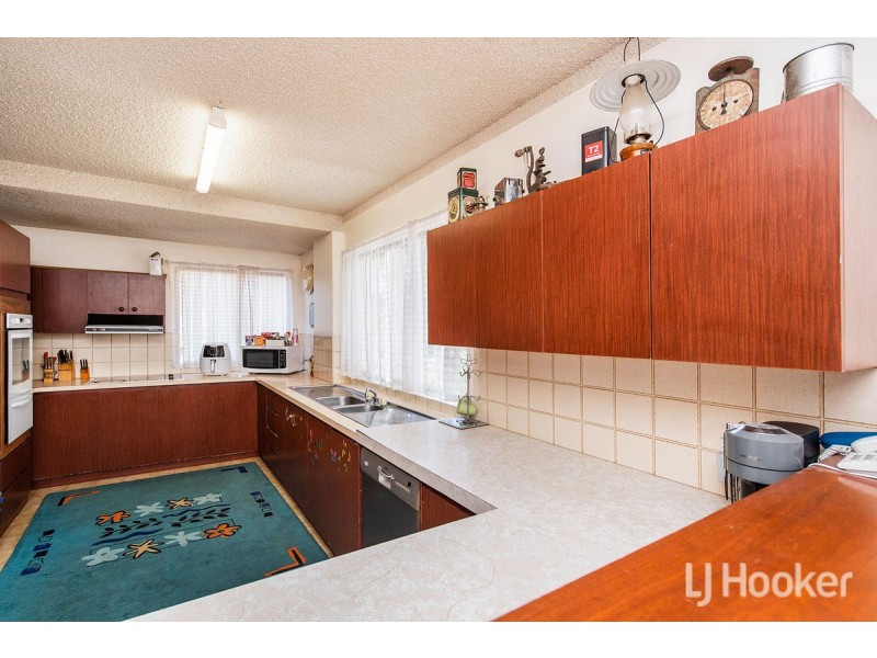 5 Kilkenny Gardens, Halls Head WA 6210