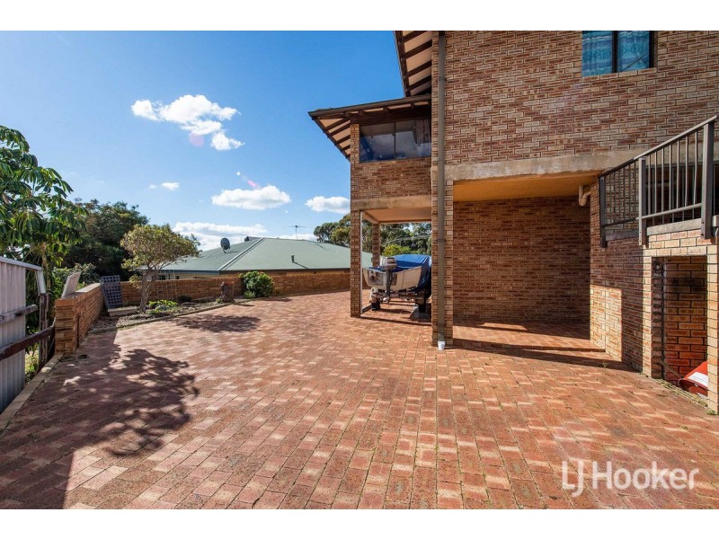 5 Kilkenny Gardens, Halls Head WA 6210