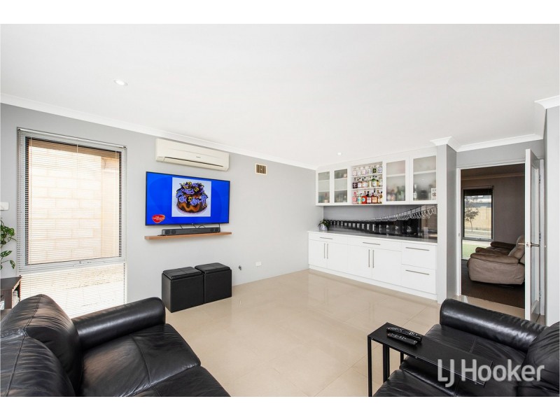 97 Lake Valley Drive, Lakelands WA 6180