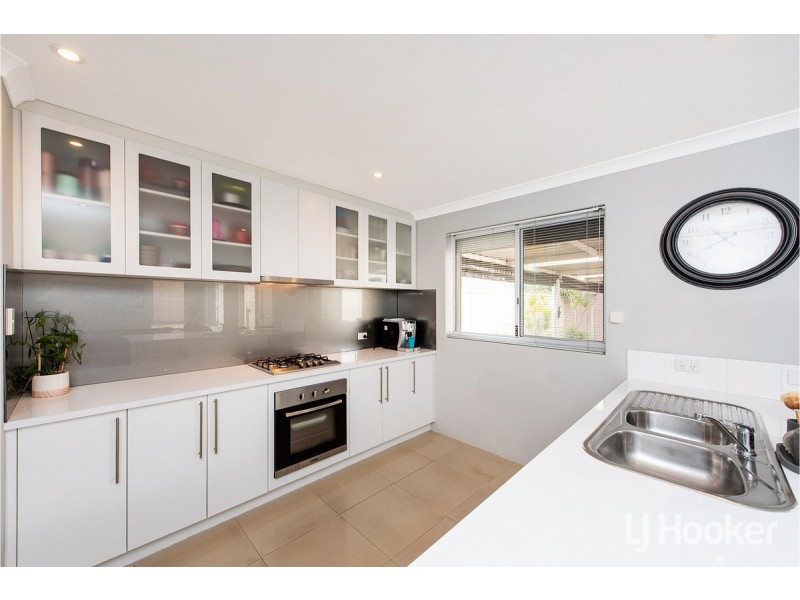 97 Lake Valley Drive, Lakelands WA 6180