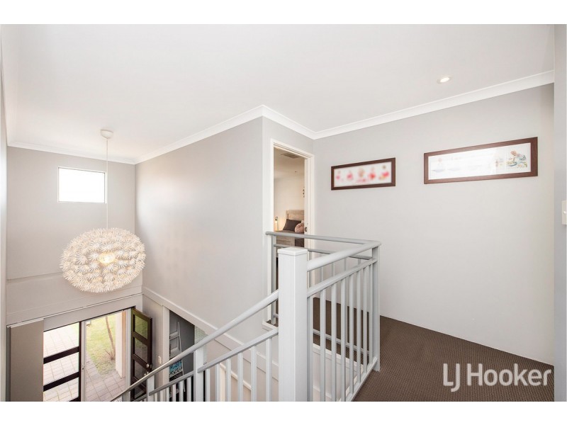 97 Lake Valley Drive, Lakelands WA 6180