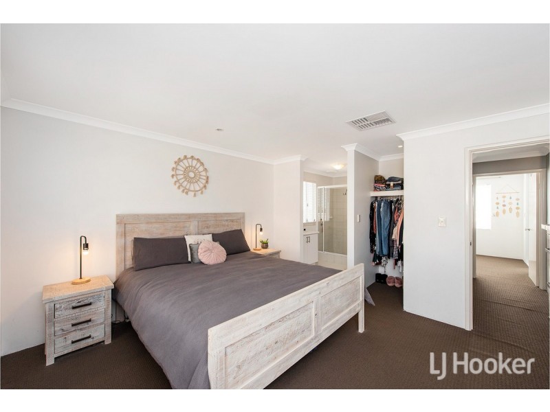 97 Lake Valley Drive, Lakelands WA 6180