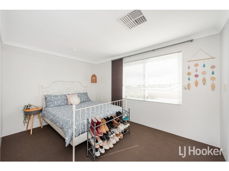 97 Lake Valley Drive, Lakelands WA 6180