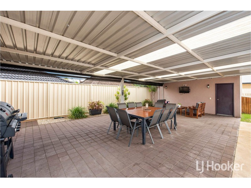 97 Lake Valley Drive, Lakelands WA 6180