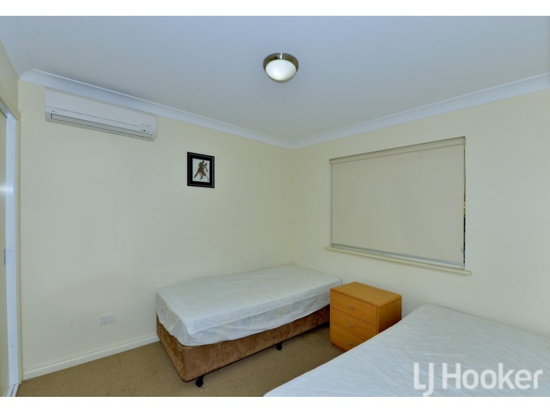 11/1 Lakes Crescent, South Yunderup WA 6208