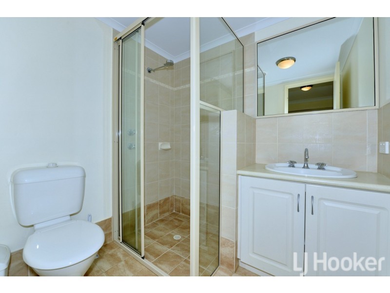 11/1 Lakes Crescent, South Yunderup WA 6208