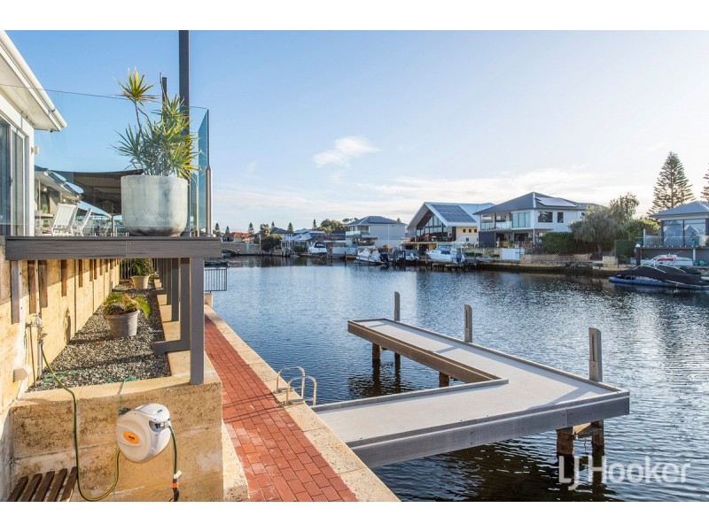 92 Sandpiper Island Retreat, Wannanup WA 6210
