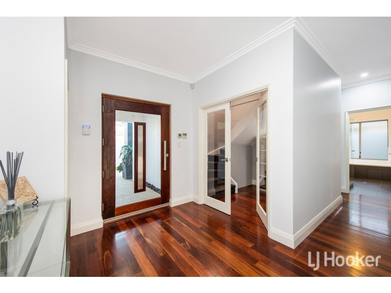 92 Sandpiper Island Retreat, Wannanup WA 6210