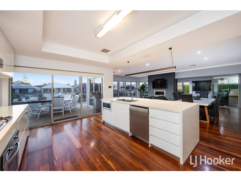 92 Sandpiper Island Retreat, Wannanup WA 6210