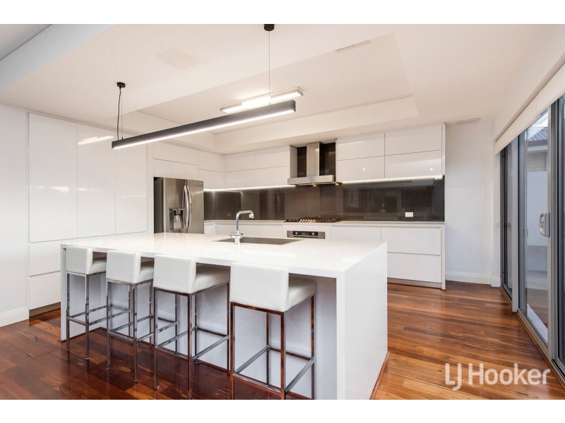 92 Sandpiper Island Retreat, Wannanup WA 6210