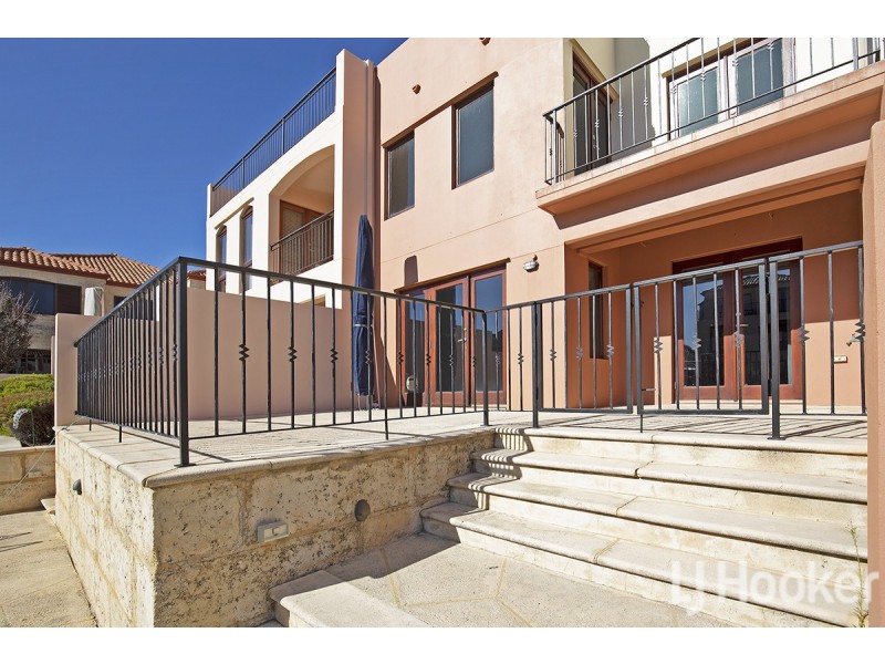 62/18 Port Quays, Wannanup WA 6210