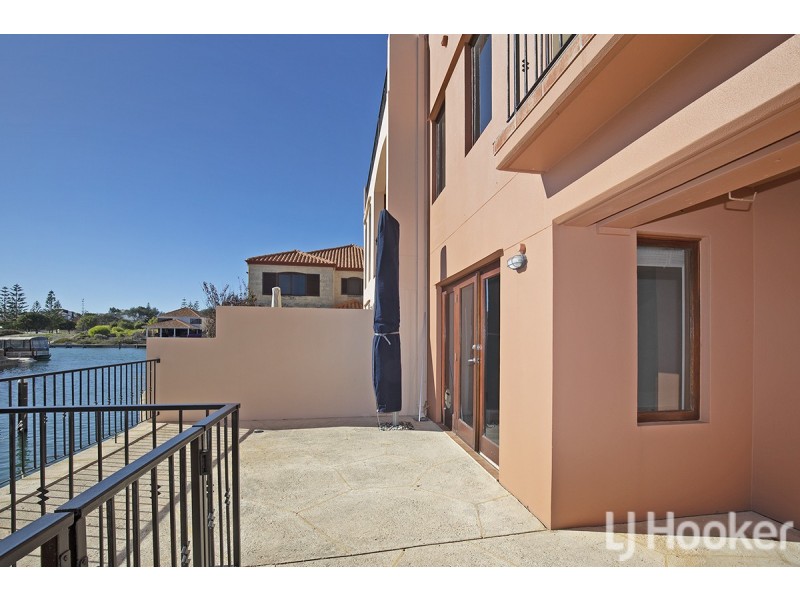 62/18 Port Quays, Wannanup WA 6210
