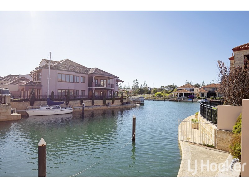 62/18 Port Quays, Wannanup WA 6210