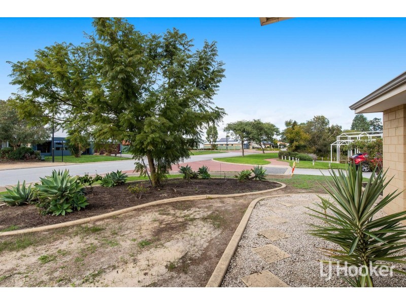 97 Moondyne Ramble, Ravenswood WA 6208