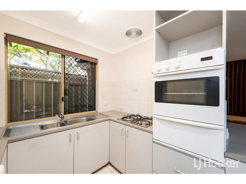 2/42 Sutton Street, Mandurah WA 6210