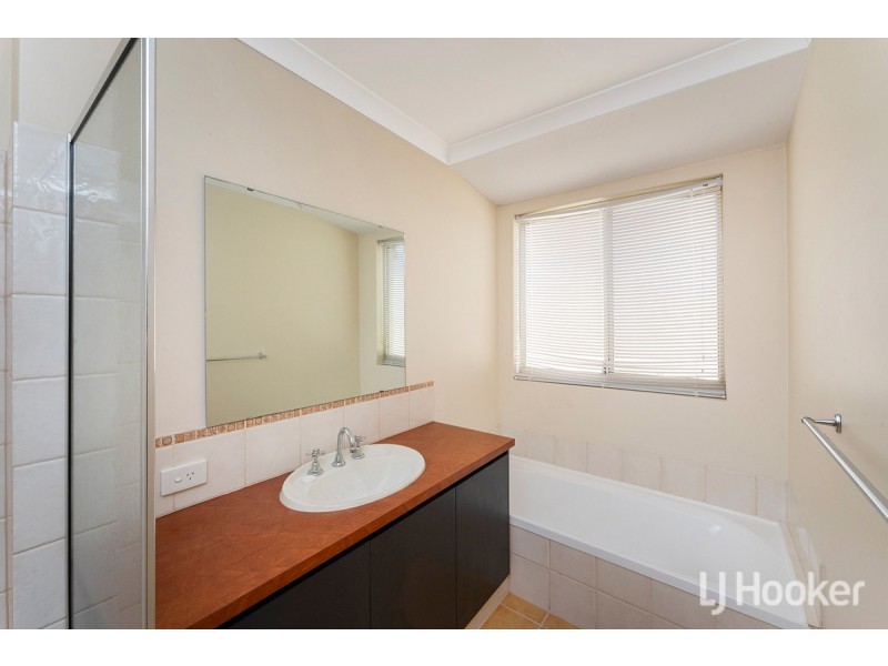 4/17 Allnutt Street, Mandurah WA 6210