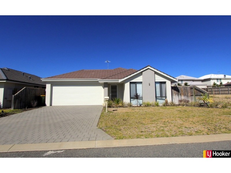 13 Sugarwood Terrace, Halls Head WA 6210