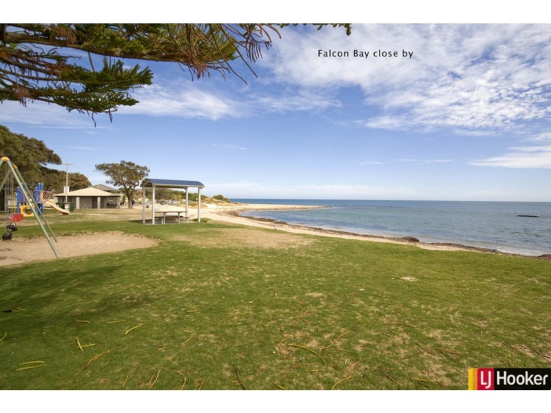 4B Merindah Meander, Falcon WA 6210