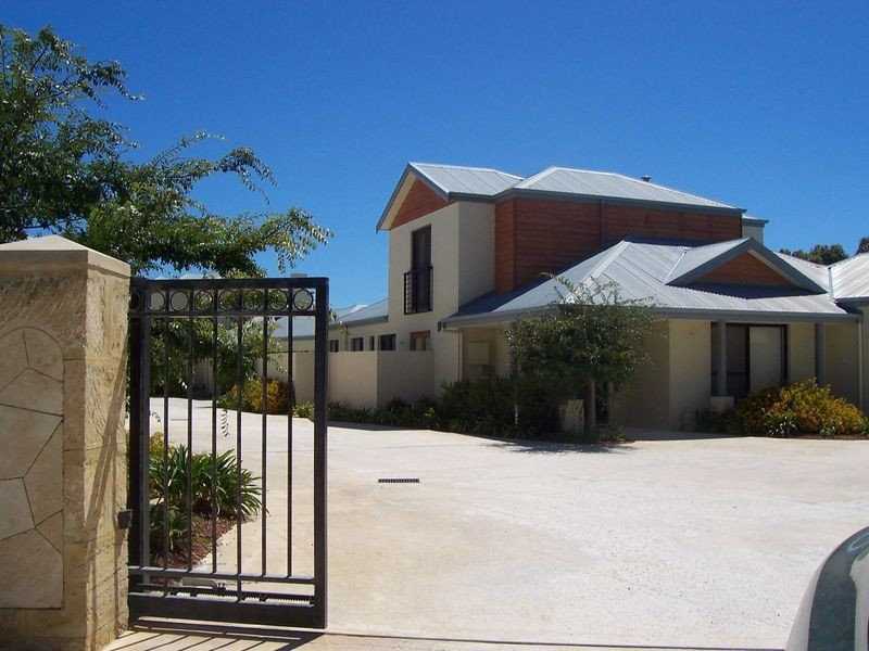 6/1 Princeton Drive, Wannanup WA 6210